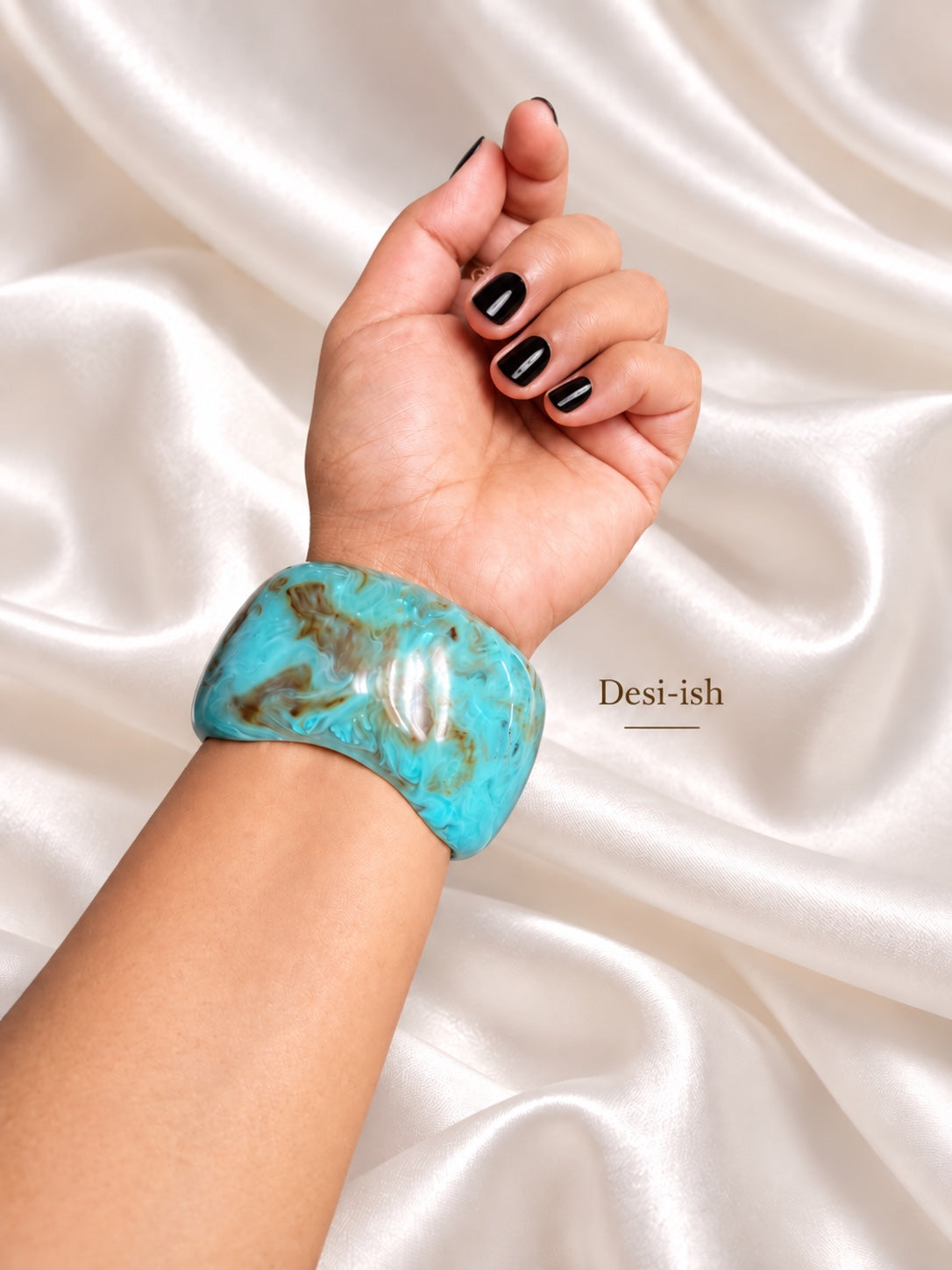 Chunky resin bangle - Turquoise Marble